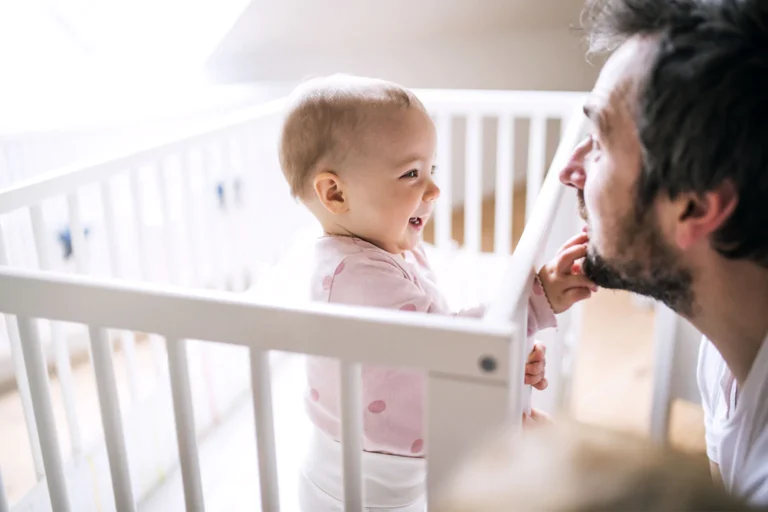 Domowe sposoby na ząbkowanie u niemowląt